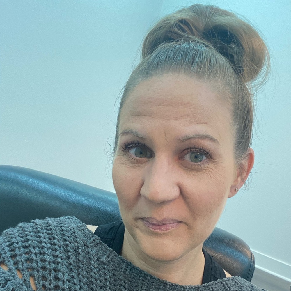 Meet your Posher, Lori